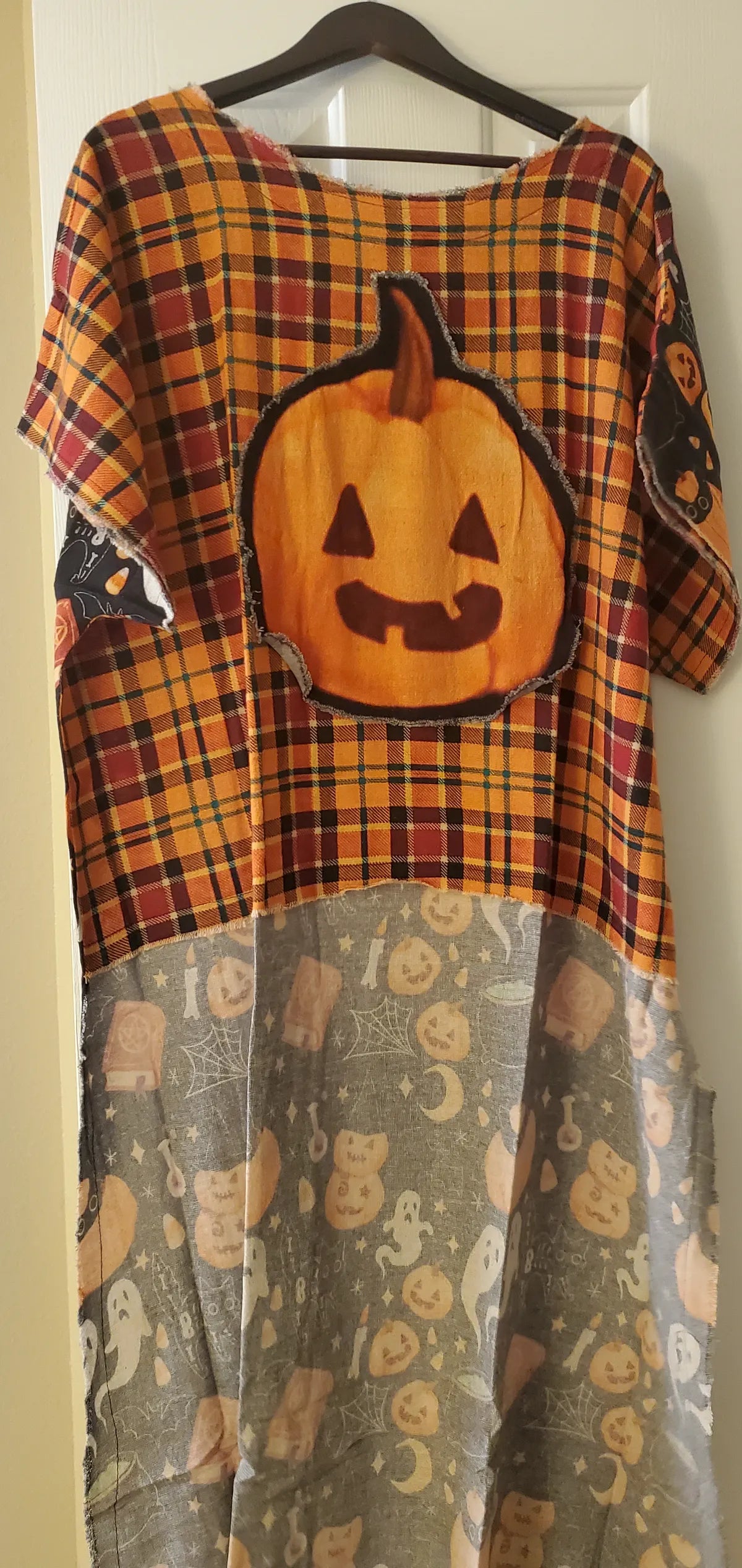 Halloween Pumpkin Hi/ Low GR