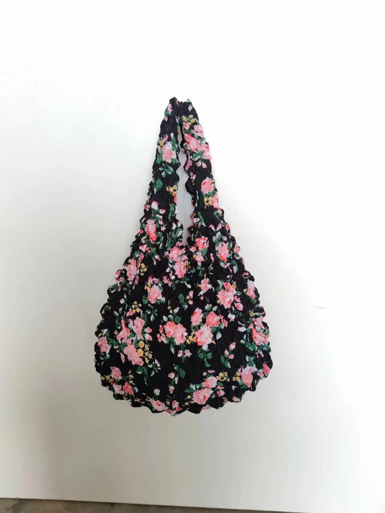 Floral Hand-held Shrink Bag